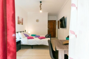Maria's Apartment δίπλα στο Νοσοκομείο Παίδων και στο Λαϊκό